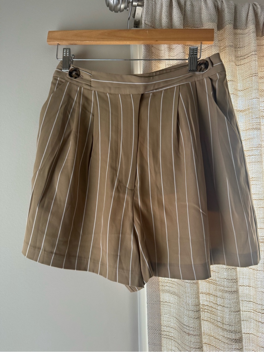 Lover’s and Friends Shorts